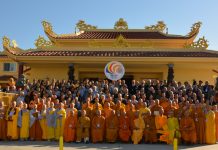 Khai mạc Hội nghị Tăng Đoàn Hải Ngoại và Thư Chúc Mừng của Tăng Đoàn quốc nội Hội Nghi của Tăng Đoàn GHPGVNTN Hải Ngoại tổ chức tại Chùa Điều Ngự - 2016