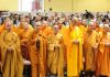Tăng đoàn Hải ngoại phản đối Công an CSVN hành hung ĐĐ. Thích Thiên Tâm HT. Thích Viên Lý (thứ 2 từ trái)