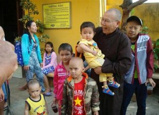 Phúc trình và Tri ân công đức của Tổng ủy viên Từ thiện xã hội