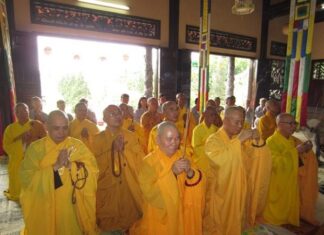 Tăng Đoàn GHPGVNTN kêu gọi: Hãy vượt lên chính mình để cứu dân cứu nước