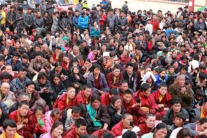 Garchen Rinpoche 2 Garchen Rinpoche 2
