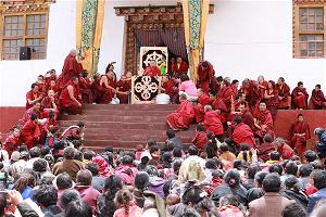 Garchen Rinpoche Garchen Rinpoche