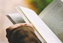 Đọc Kinh Phật, Đón Xuân Mậu Tuất