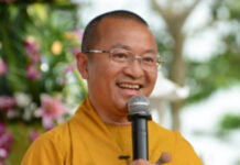 Lạy kinh, tốt hay không tốt?