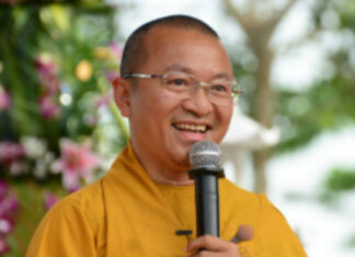 Lạy kinh, tốt hay không tốt?
