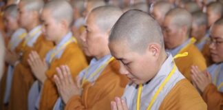 Các tướng trạng của việc xuất gia