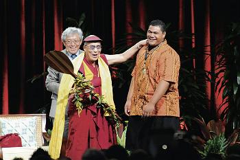 H1_Tenzin Dorjee_Dalai Lama_a student in Hawaii