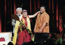Tenzin Dorjee: Phật Pháp Vào Đời