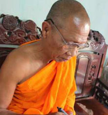 Merits of Hand-copying the Scriptures Công Đức Chép Kinh (Song ngữ Vietnamese-English)