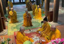 Nhận Lỗi Mình, Chỉ Lỗi Người