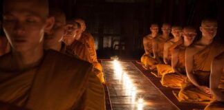 Thiền lắng nghe dòng suy nghĩ