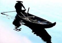 Qua sông rồi chớ đội bè