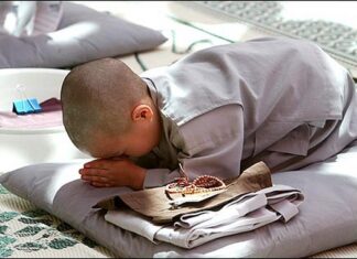 Tam bảo nguồn phước vô cùng
