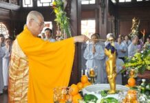 Nhân Mùa Phật Đản Sảnh Và Ý Nghĩa Lễ Tắm Phật