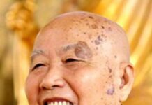 Sống với hai chữ “tùy duyên”