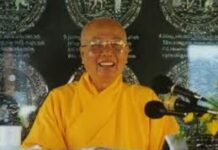 Tìm Tĩnh Lặng Trong Mâu Thuẫn Của Cuộc Đời