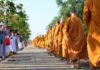 Quả báo xua đuổi chúng tăng