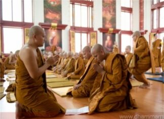 Ý nghĩa lễ Tự tứ trong Phật giáo Nam truyền