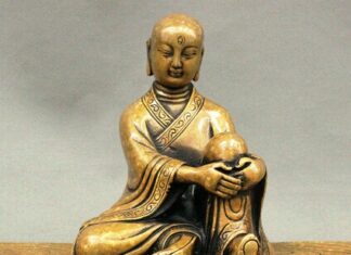 Thân đẹp mà tiếng lại hay