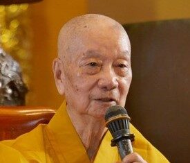 Trong Biến Động Thì Tăng Ni Càng Chuyên Cần Và Miên Mật Tu Học