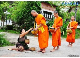 Thời Đức Phật, chư tăng có được nhận tiền hay không? nghiên cứu về một trường hợp trong luật thập tụng.