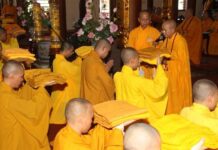 Giới luật công truyền hay bí truyền?