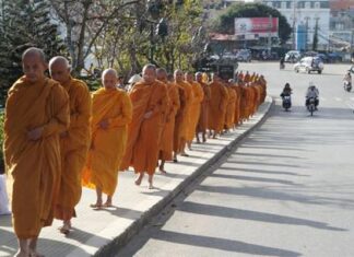 Ý Nghĩa Khất Thực Của Hệ Phái Khất Sĩ