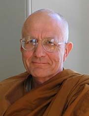 Học Tu Chánh Niệm | Ajahn Viradhammo