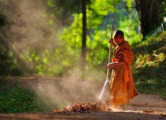 Pháp tu tâm “chổi quét”