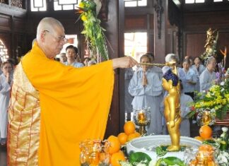 Nhân Mùa Phật Đản Sảnh Và Ý Nghĩa Lễ Tắm Phật