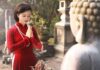 Như thế nào là ăn mặc lịch sự đến nơi thờ tự chùa chiền?