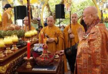 Cầu siêu vì lòng từ bi