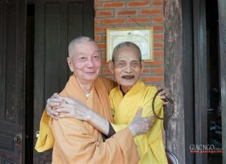 Đền ơn đáp nghĩa đúng chánh pháp