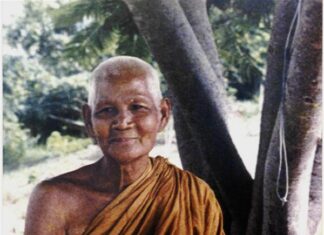 Khéo lắng nghe